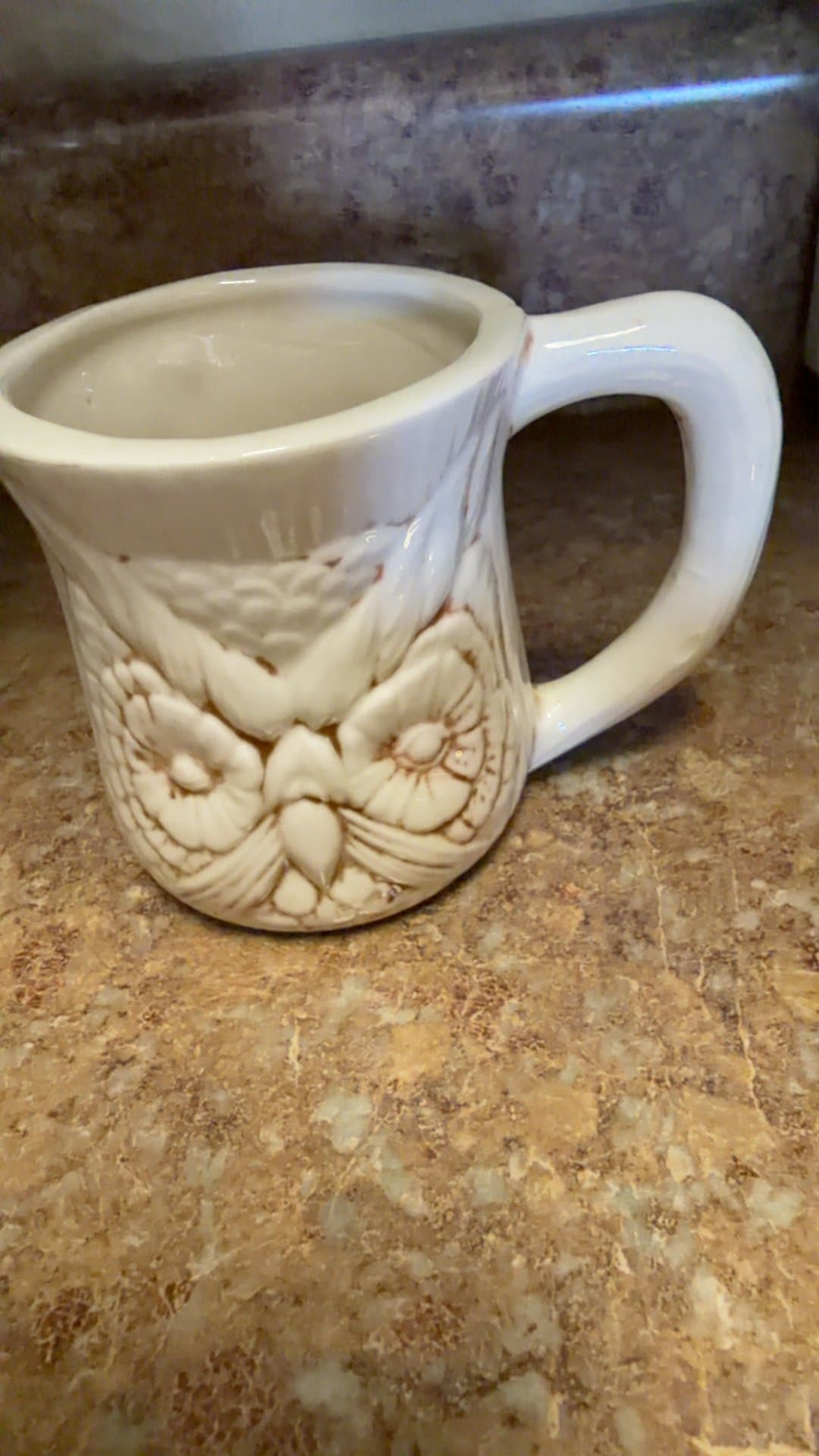 Owl Design Ceramic Mug - Image 1