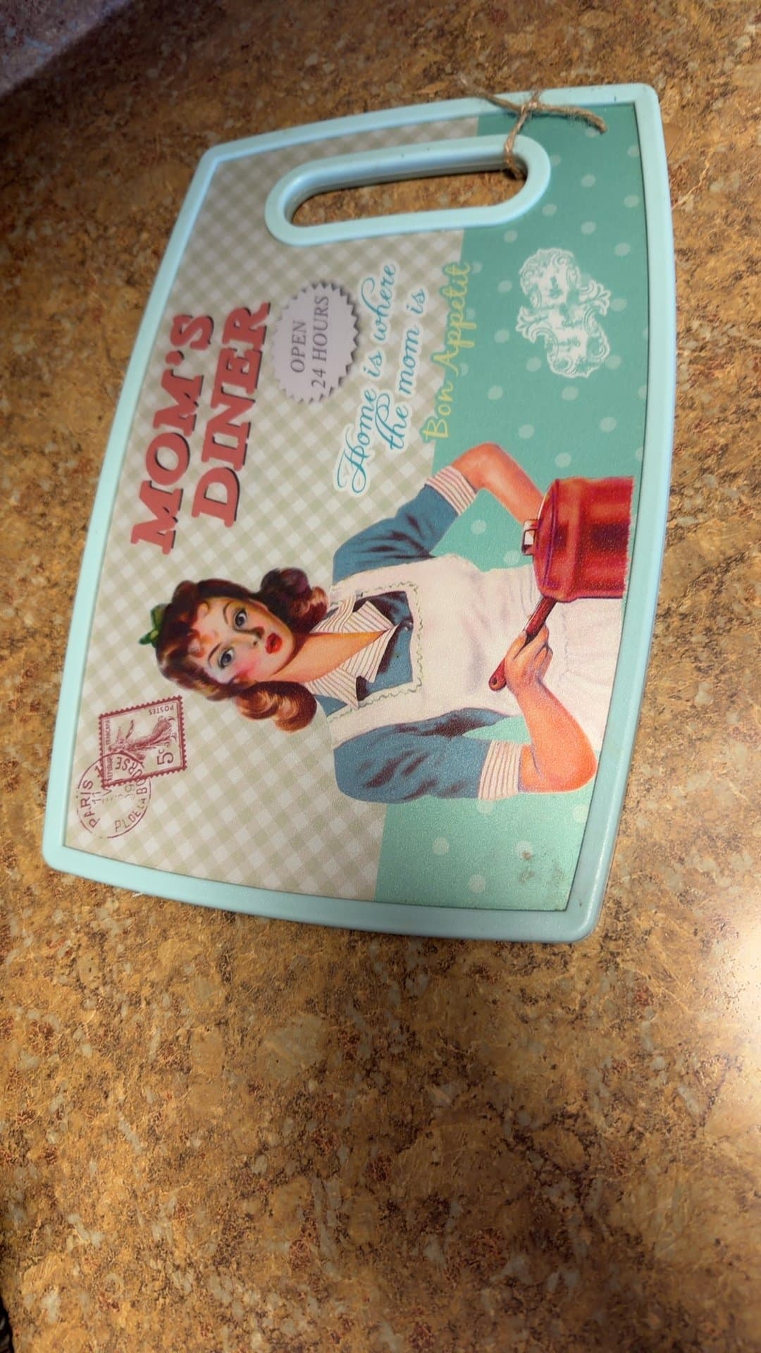 Retro 'Mom's Diner' Cutting Board - Image 1