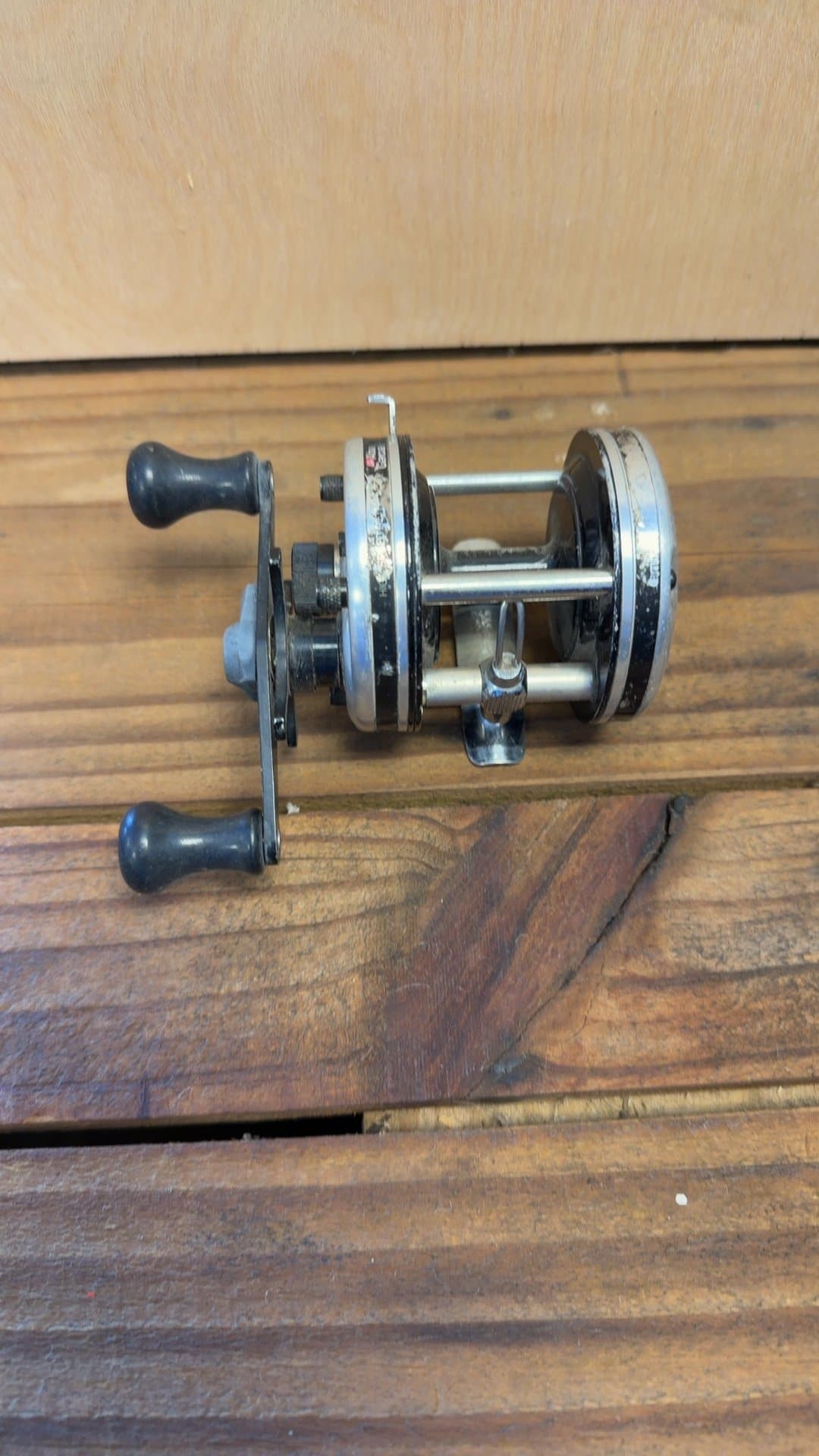 Vintage Abu Garcia Ambassadeur Fishing Reel - Image 1
