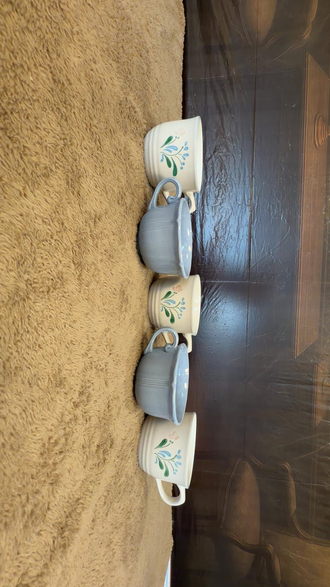 Vintage Fascino Stoneware Ceramic Coffee Mugs Set - Image 1