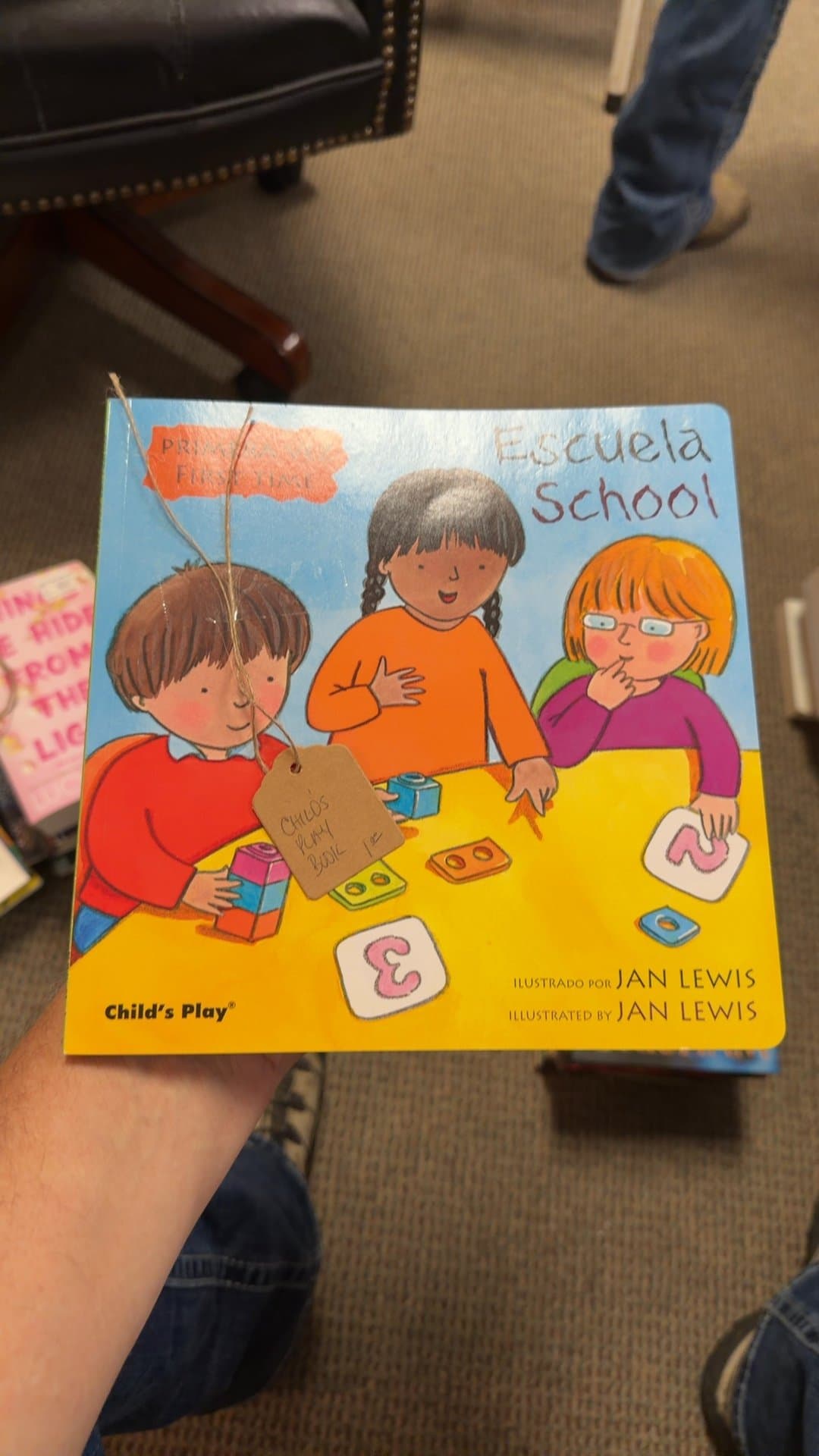 Escuela School Children's Book - Image 1