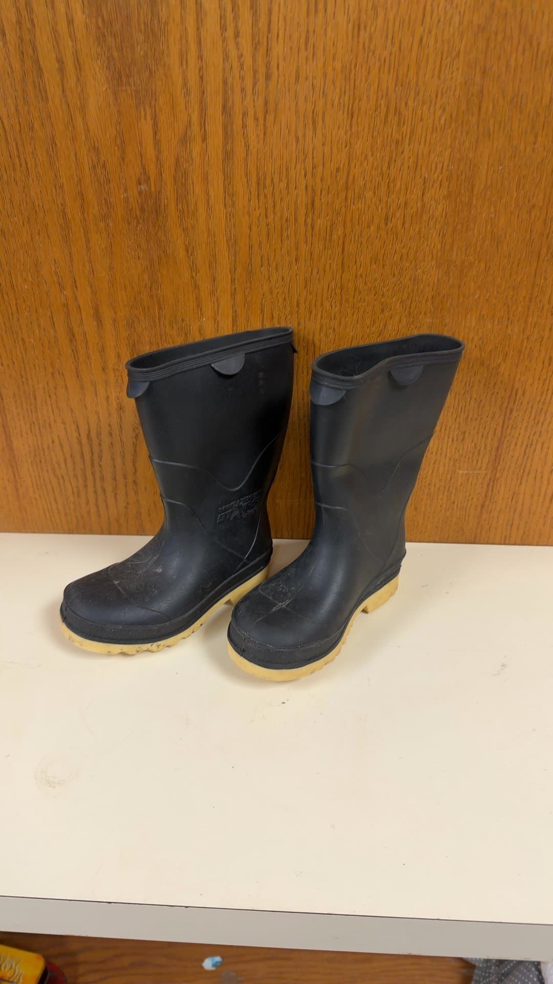Weather Star Black Rubber Rain Boots - Image 1