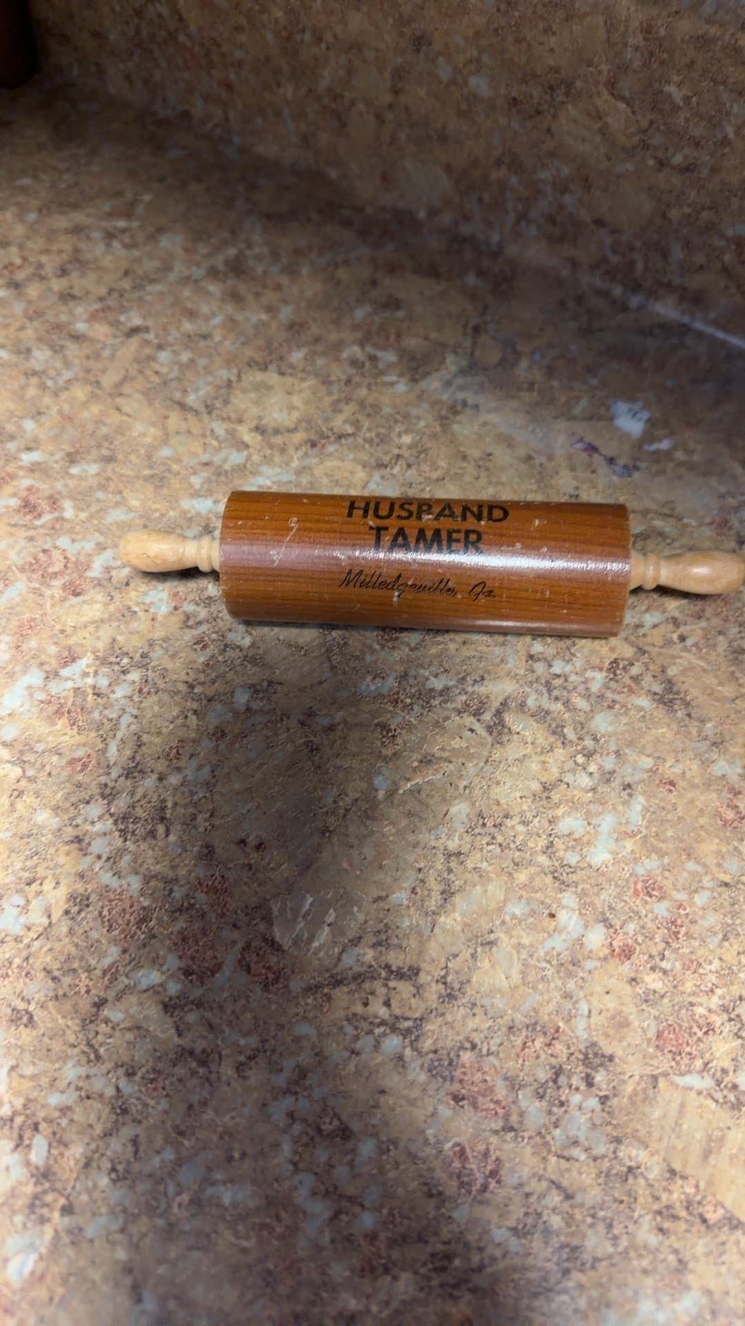 Miniature Novelty Rolling Pin 'Husband Tamer' - Image 1