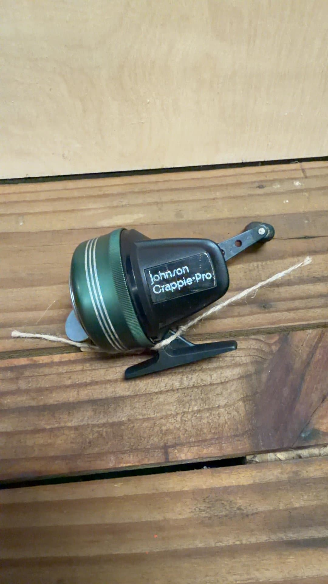 Johnson Crappie Pro Fishing Reel - Image 1
