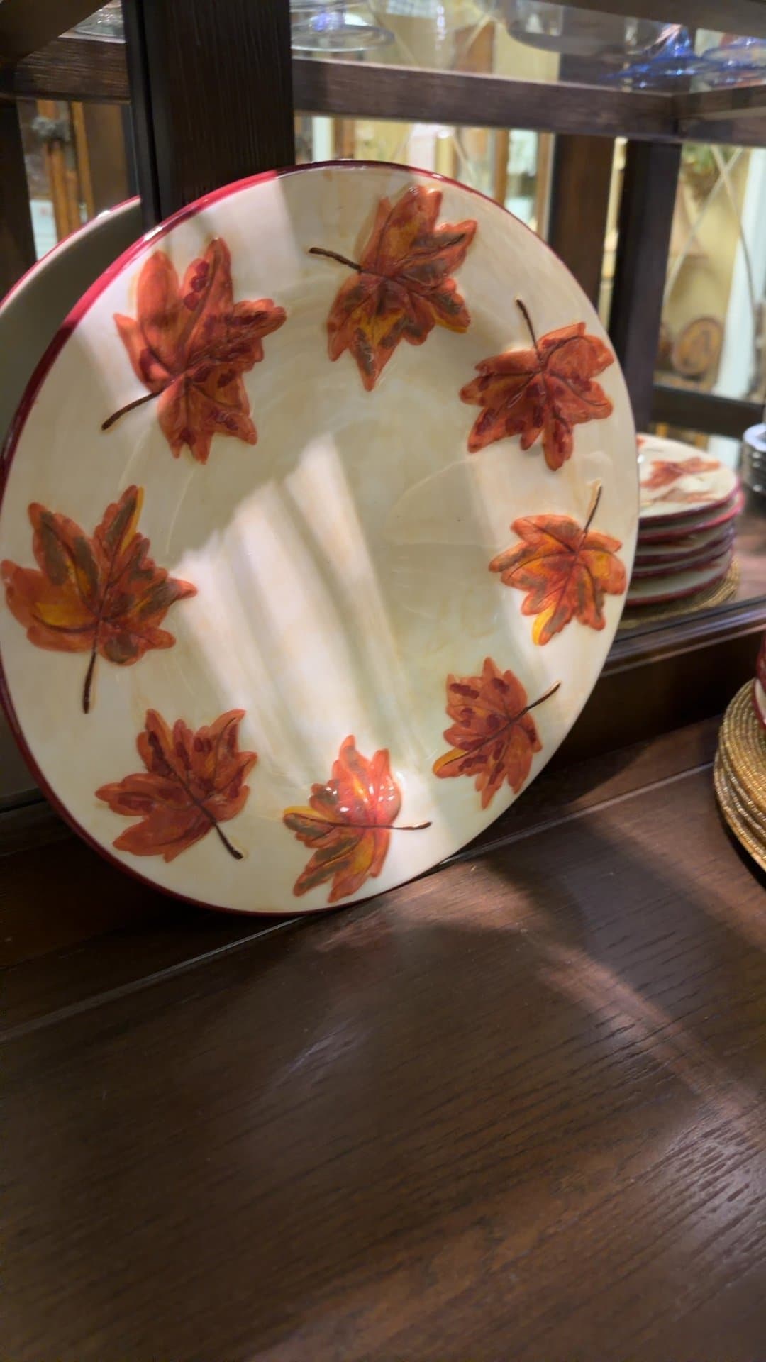 Maple Leaf Decorative Plate - Image 1