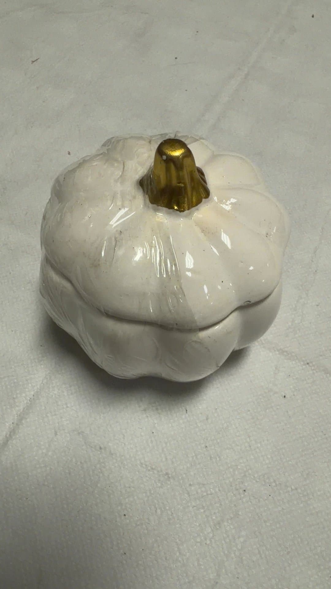 Ceramic Pumpkin-Shaped Trinket Box - Image 1