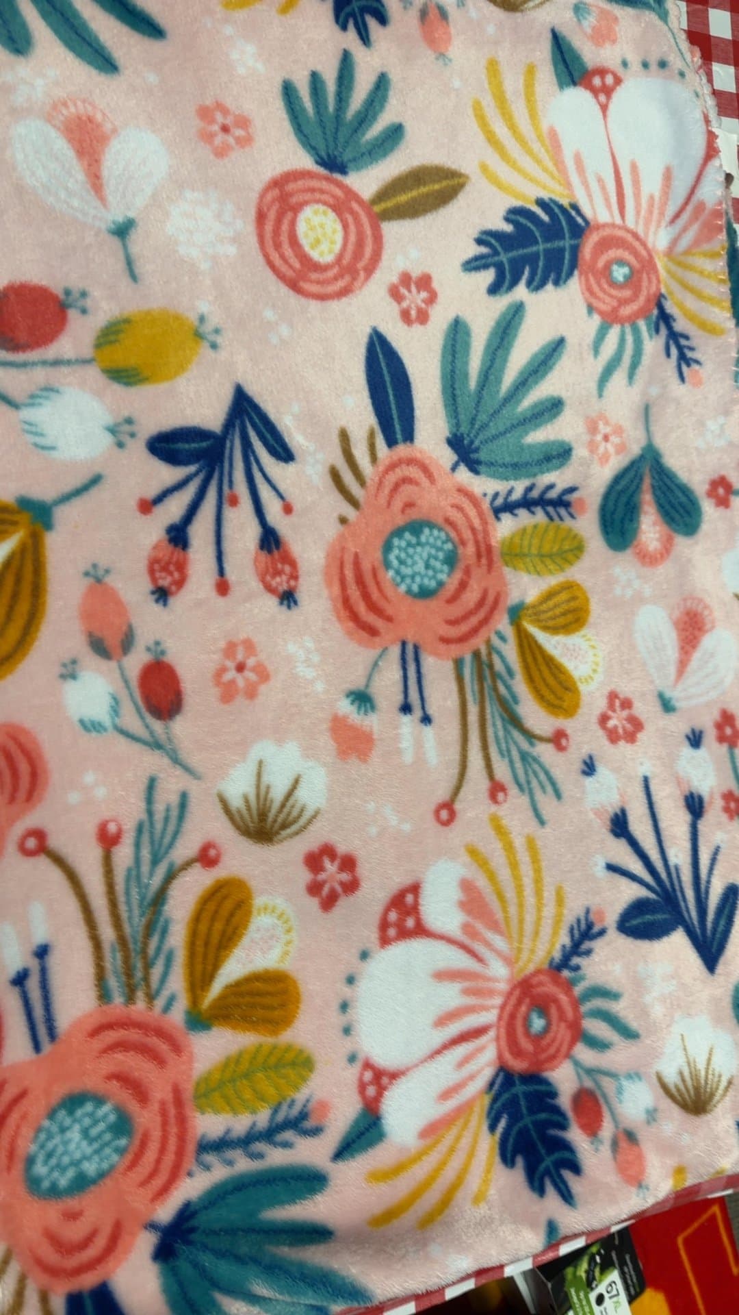Mainstays Floral Throw Blanket - Image 1