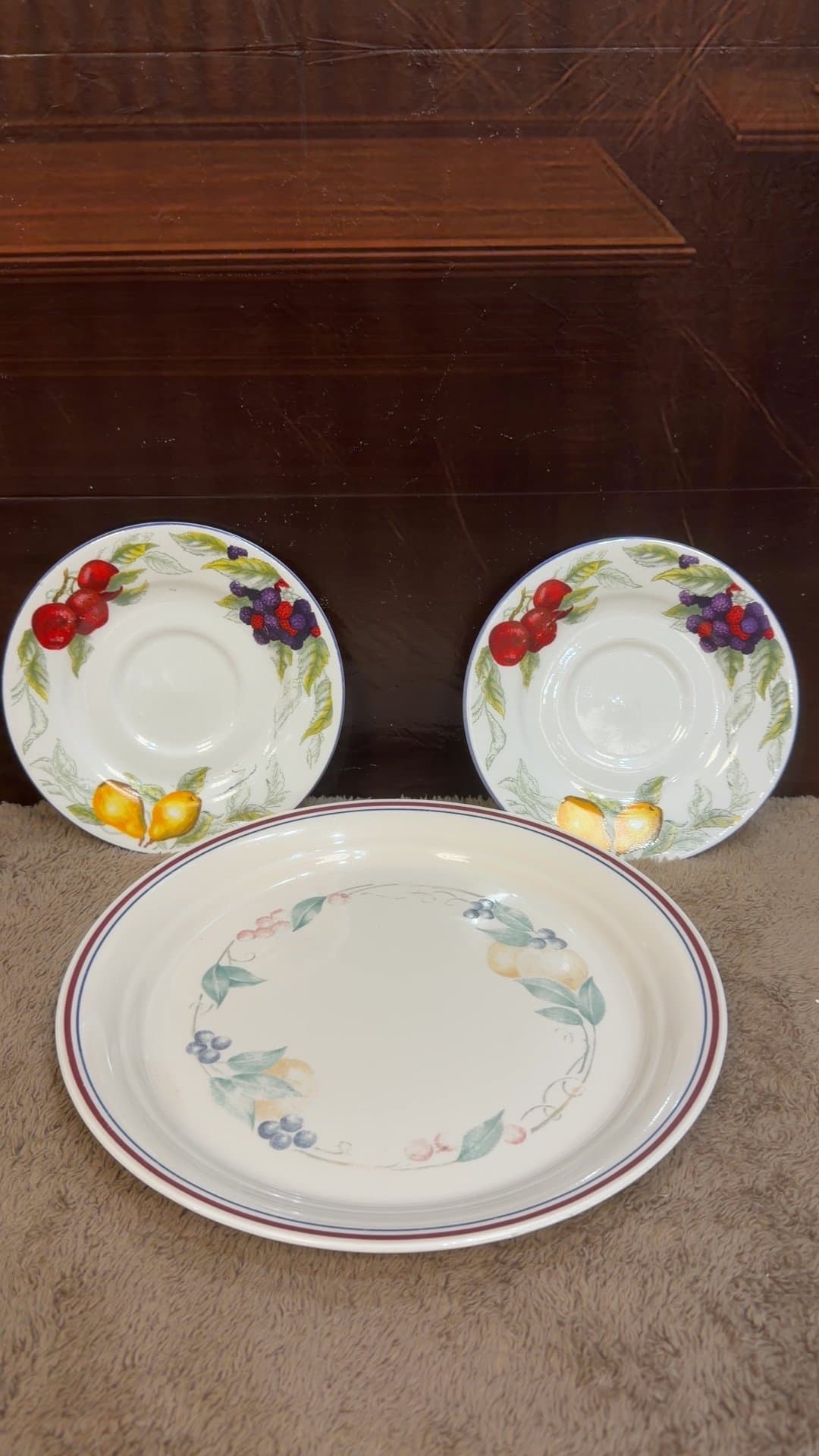 Assorted Ceramic Dinnerware Lot including Corelle Platter and Totally Today Fruit Saucers - Image 1