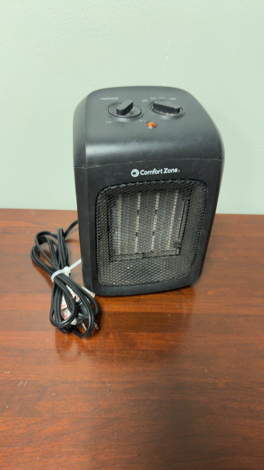 Comfort Zone Portable Electric Heater - Image 1