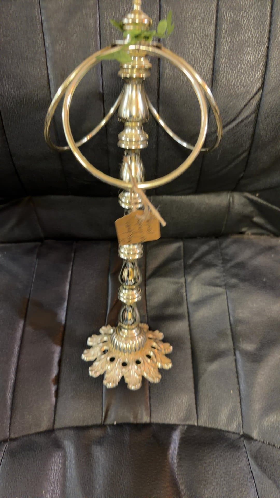 Hollywood Regency Brass Vanity Stand - Image 1