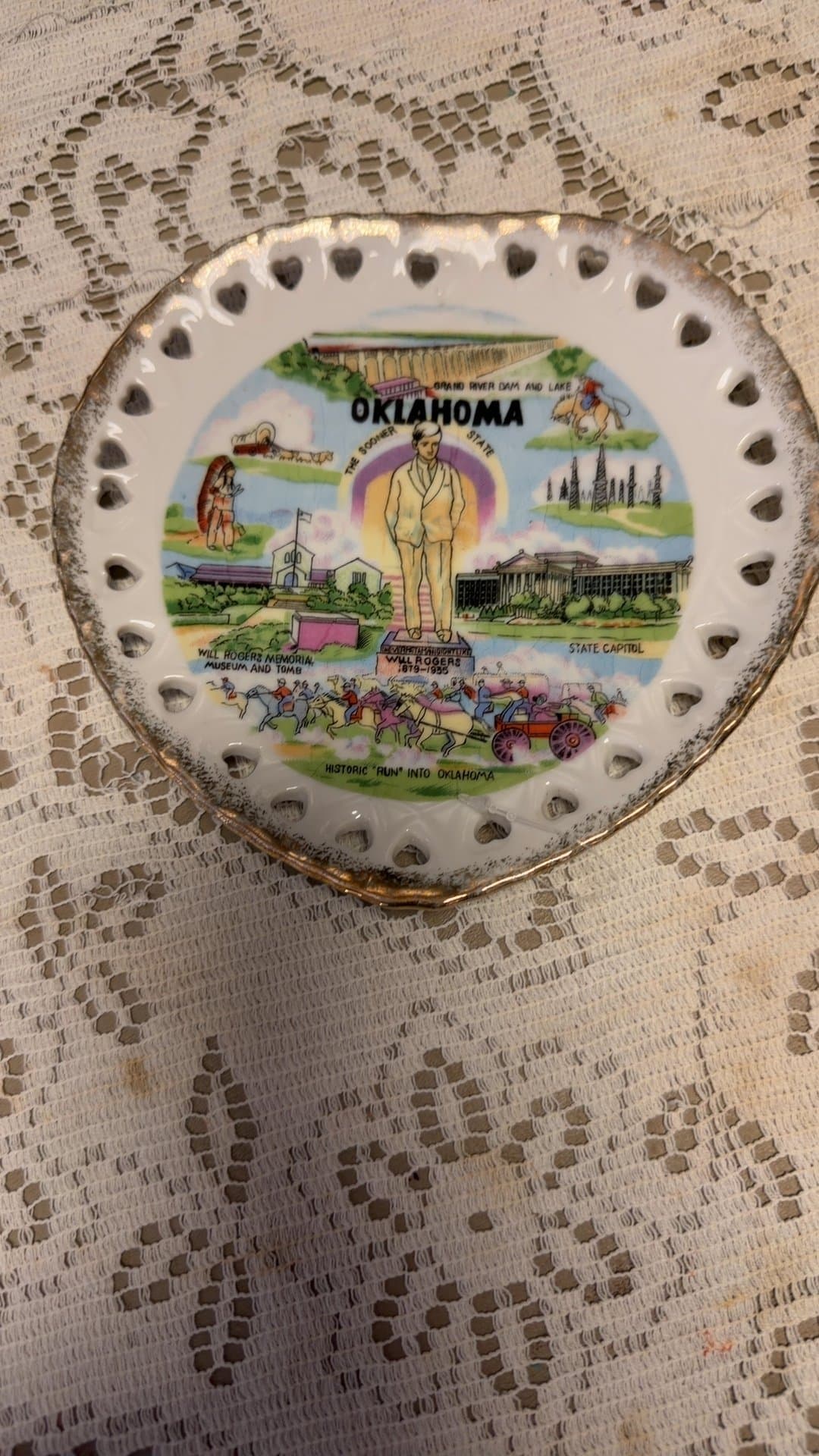 Oklahoma Souvenir Decorative Plate - Image 1