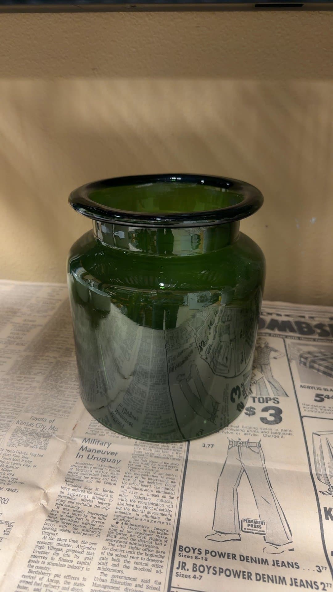Green Glass Apothecary Jar - Image 1