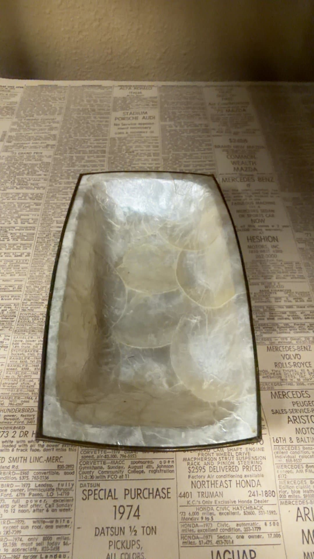 Rectangular Capiz Shell Tray - Image 1