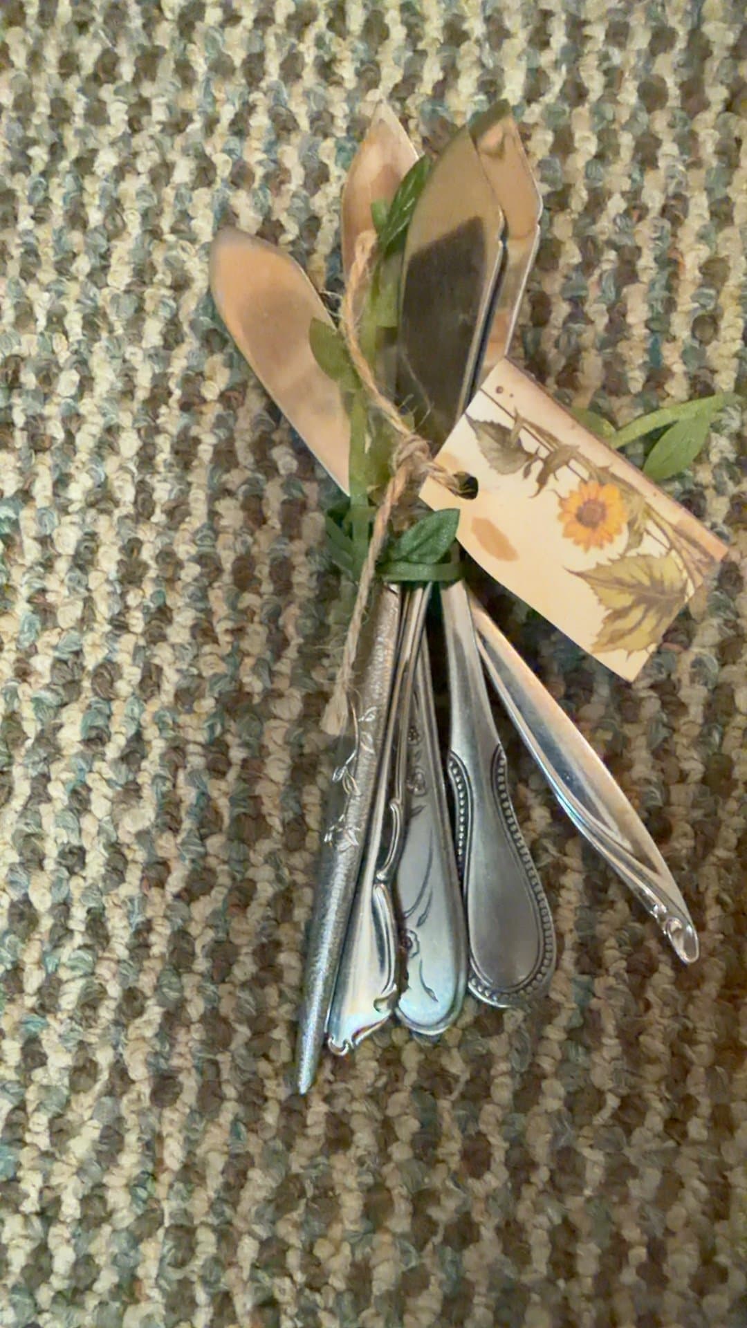 Vintage Silver-Plated Butter Knives Set - Image 1