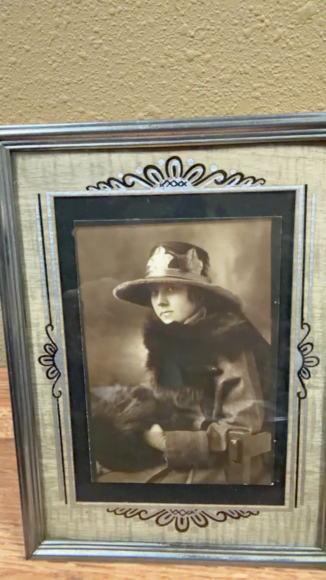 Vintage 1910s Framed Photograph - Image 1