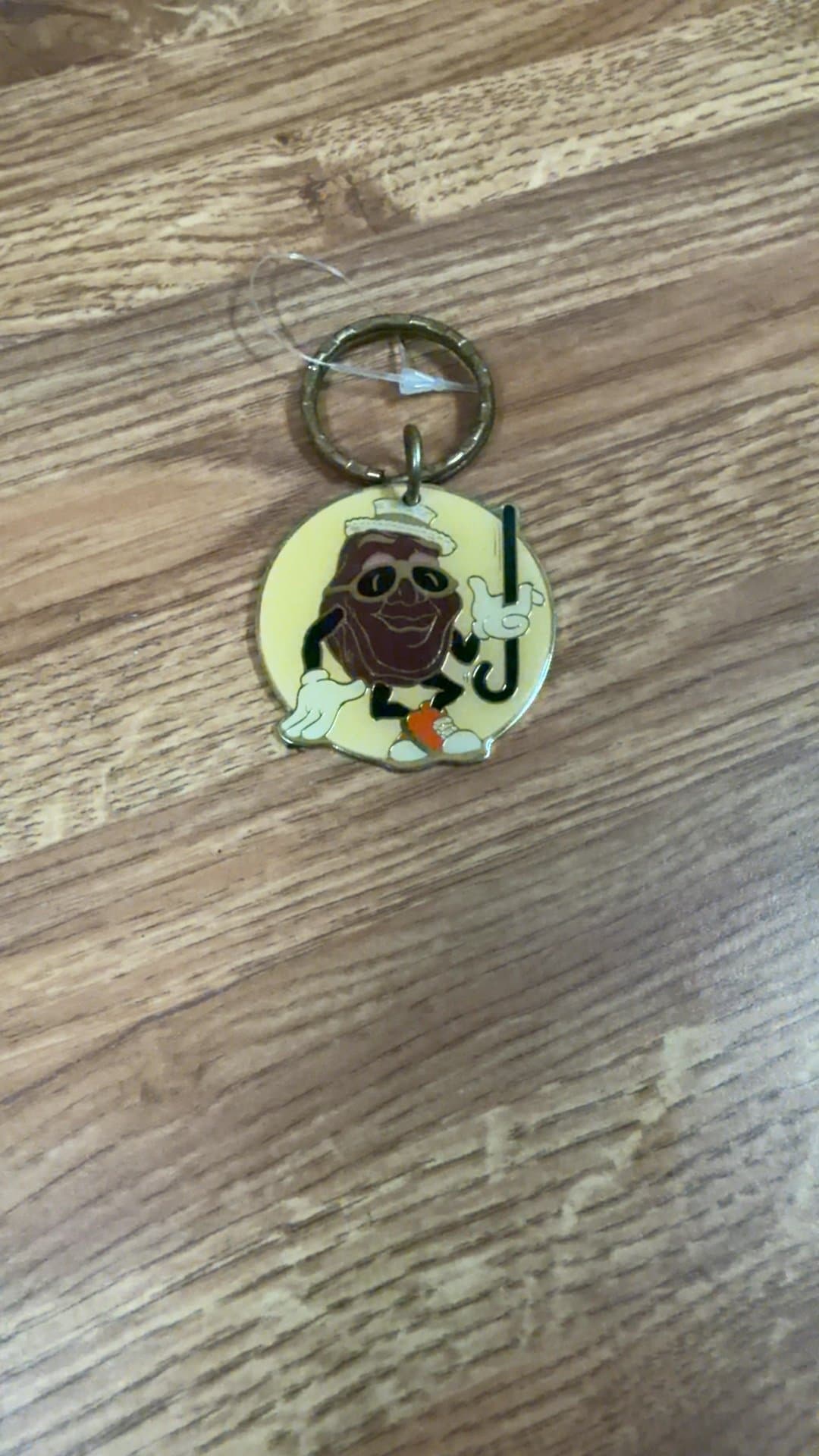 California Raisins Keychain - Image 1