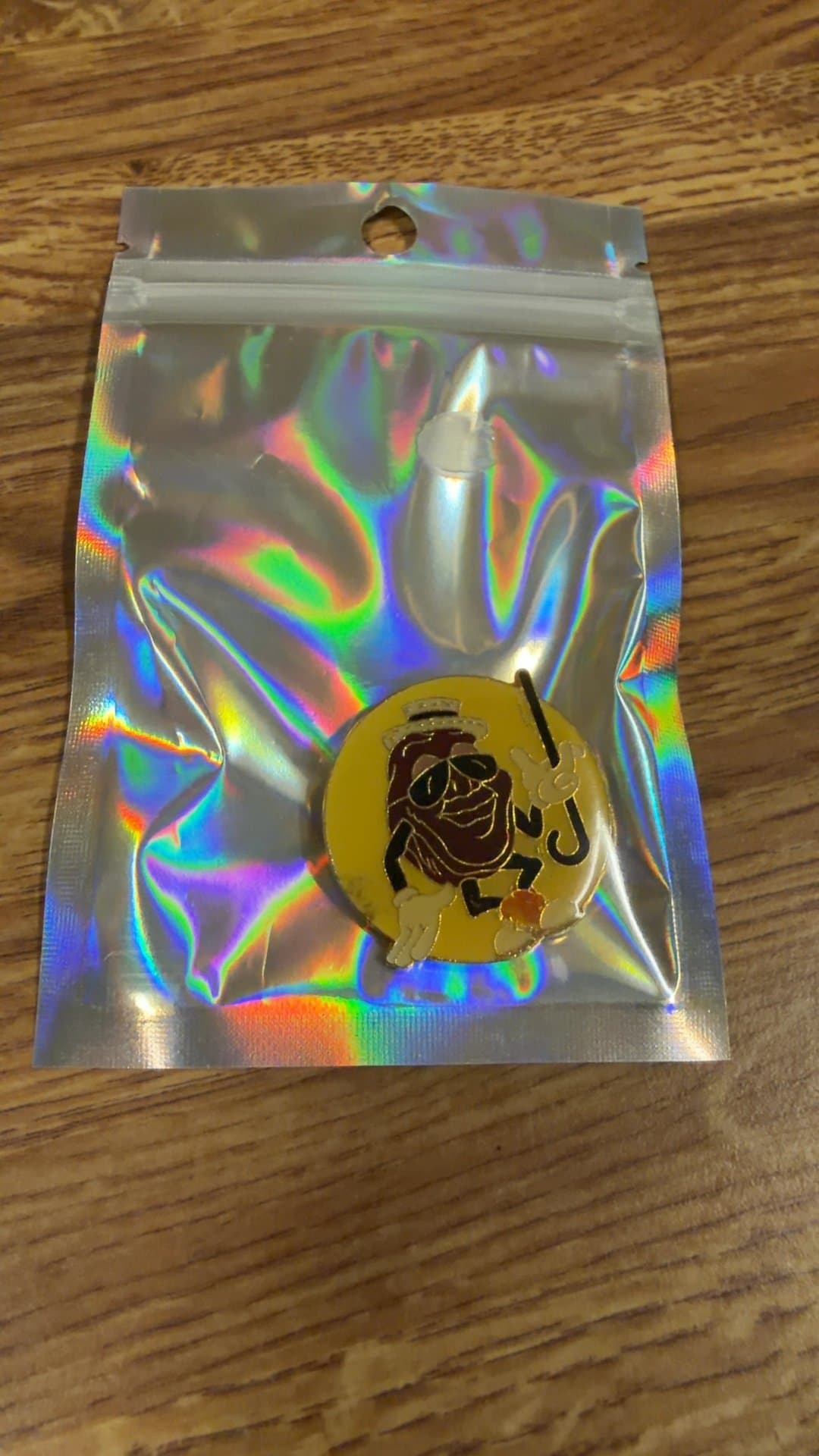 California Raisins Enamel Pin - Image 1