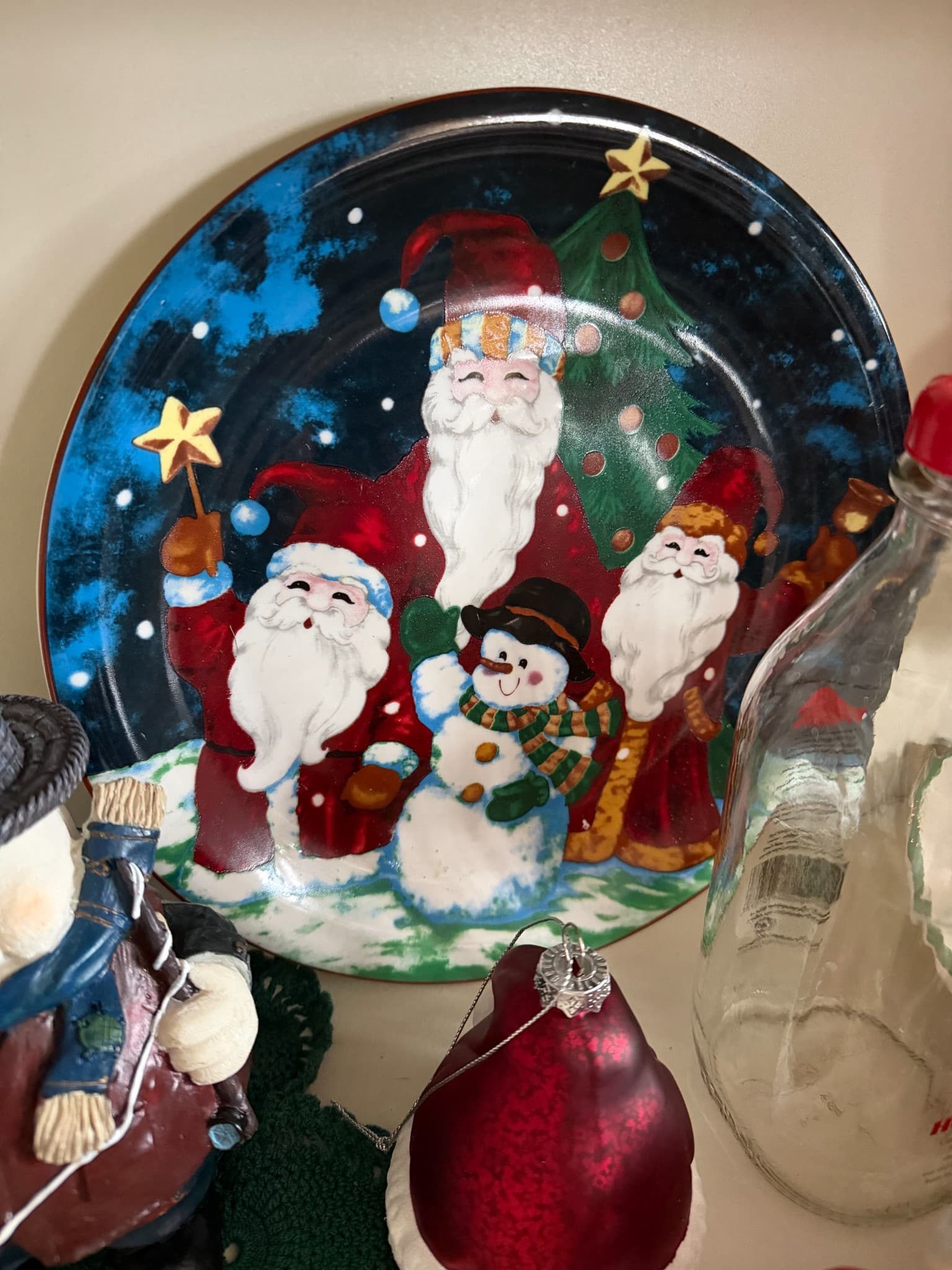 Christmas Decorative Plate with Santa Claus Design