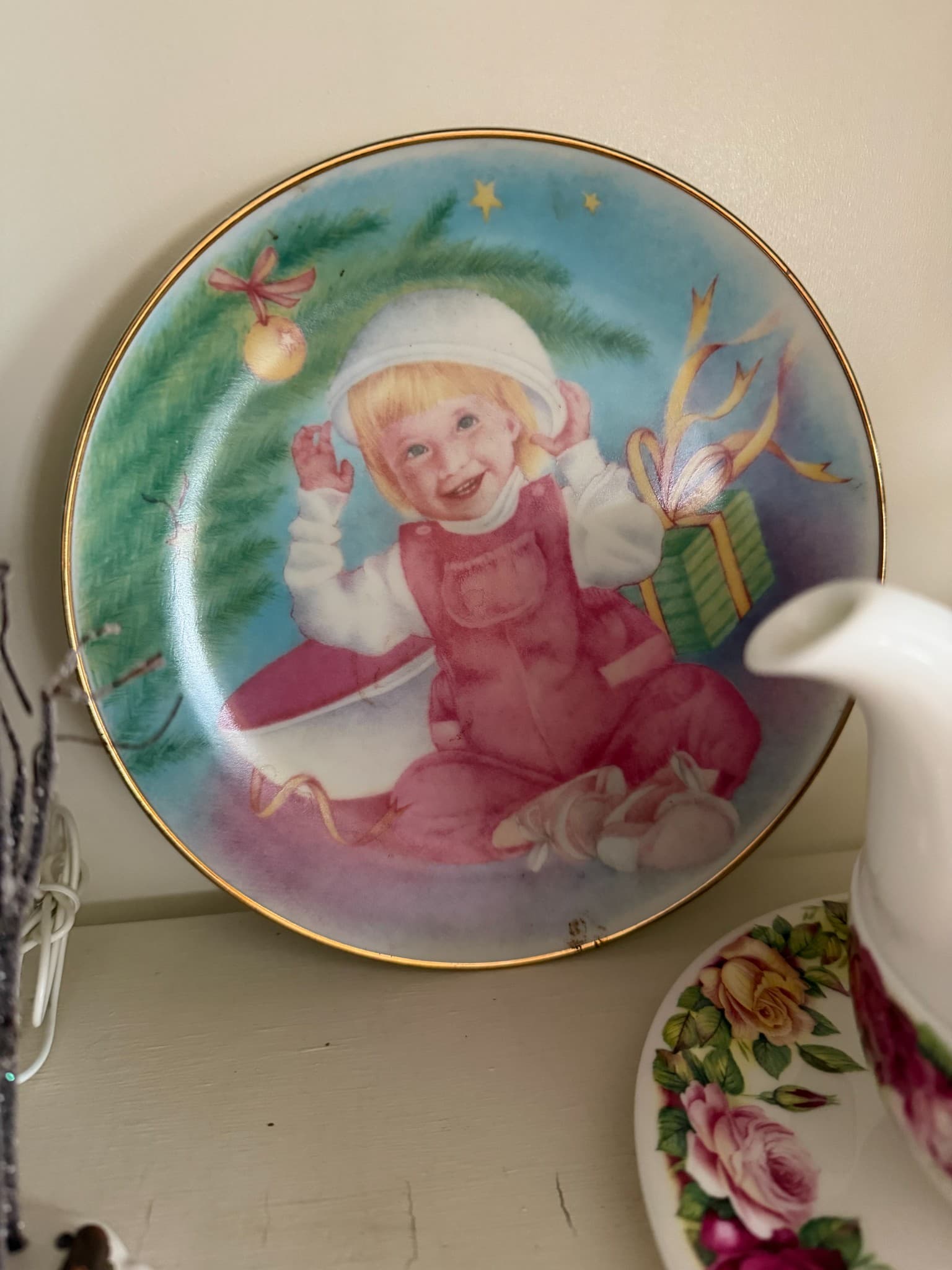Decorative Christmas Plate with Child Illustration