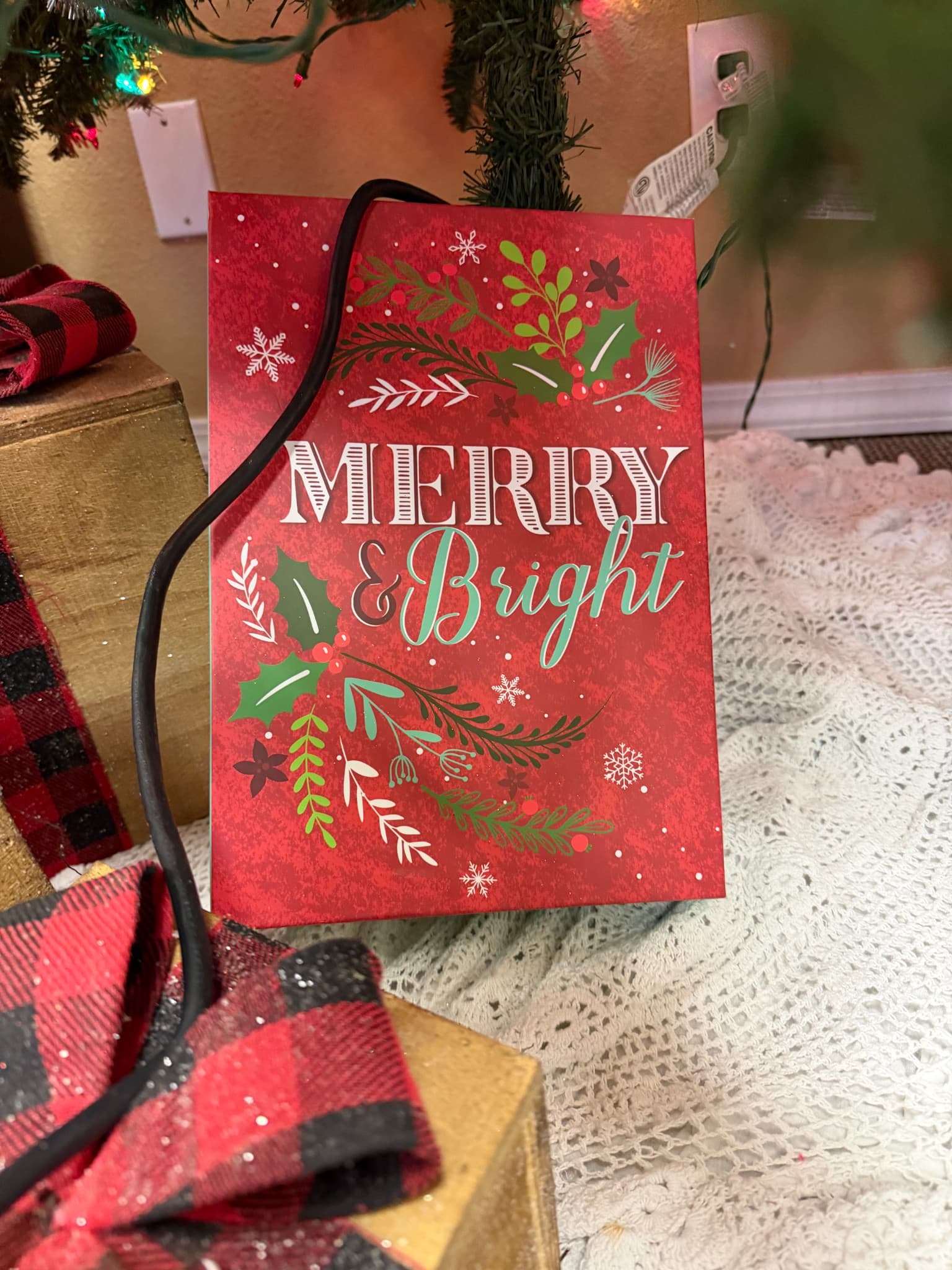 Merry & Bright Gift Bag