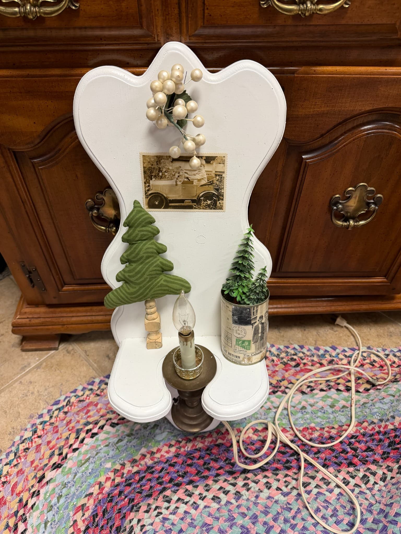 Vintage Decorative Wall Lamp with Photo and Ornaments