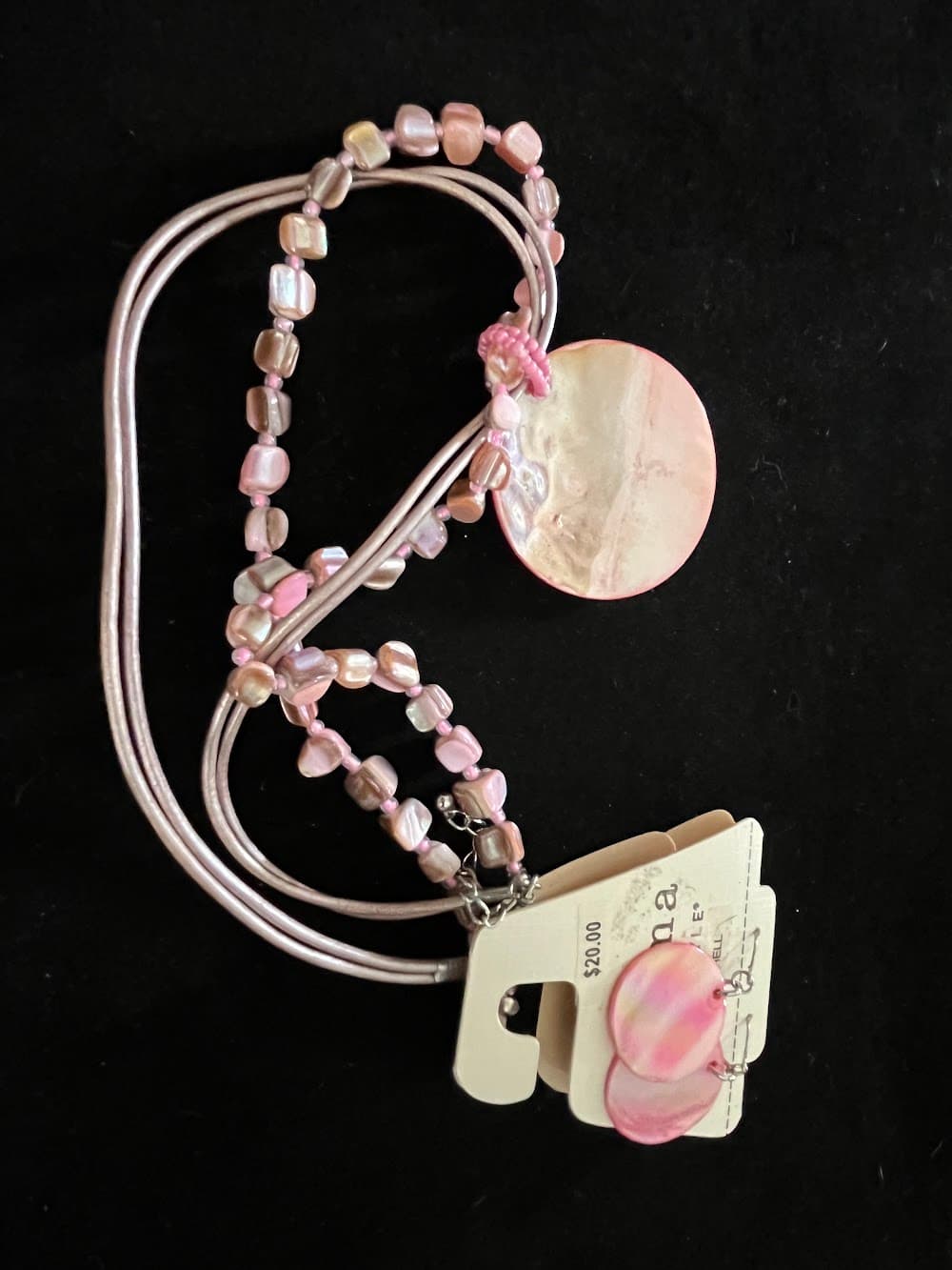 Pink Shell and Bead Necklace with Pendant - Image 1